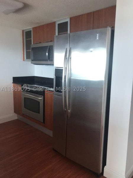Condo for sale at 1800 Club 3910