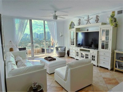 2080 Ocean Drive Apt #PH3