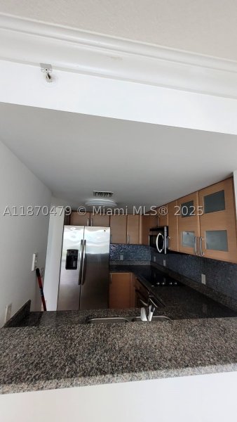 Condo for sale at Skyline On Brickell 1109