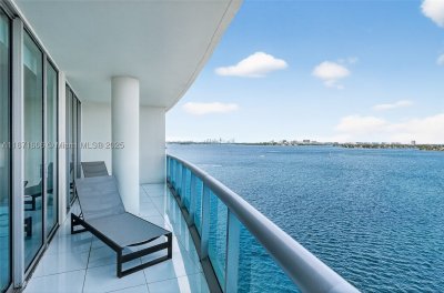 Comprar apartamento no Cielo On The Bay 1104