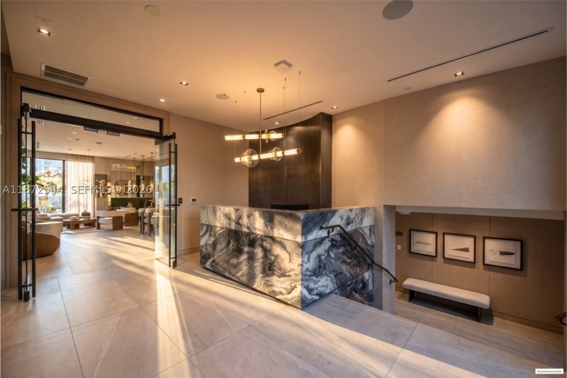 Comprar apartamento en Alana Bay Harbor Island 403