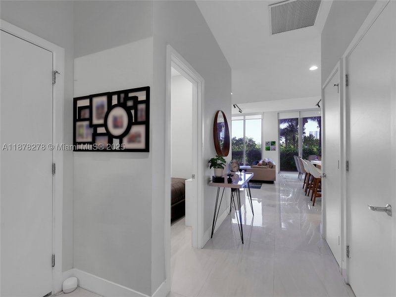 Comprar apartamento en The Harbour 105