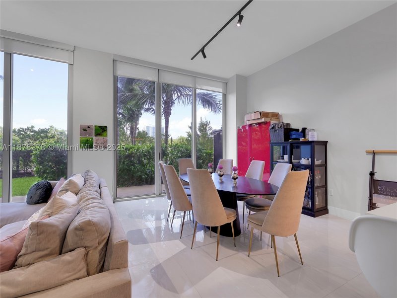 Comprar apartamento en The Harbour 105