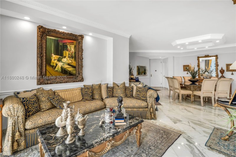 Condo for sale at One Tequesta Point 1807