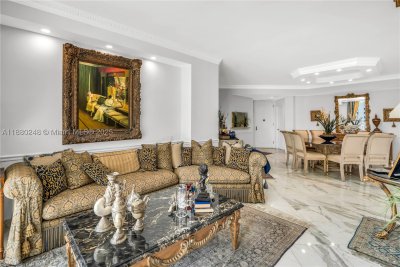Comprar apartamento en One Tequesta Point 1807