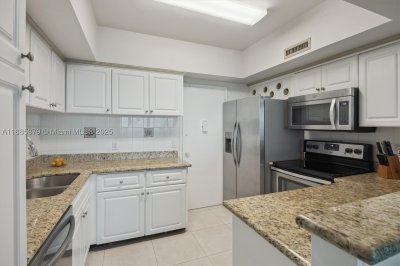 Aluguel de apartamento no Alexander Towers 420