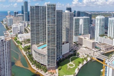Comprar apartamento no Icon Brickell Tower I 2706