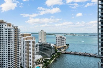 Comprar apartamento no Icon Brickell Tower I 2706