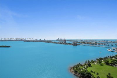 Comprar apartamento no Paramount Bay 2702