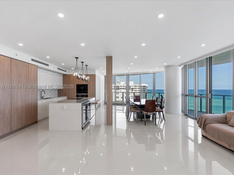 Condo for sale at Ocean Palms 1608