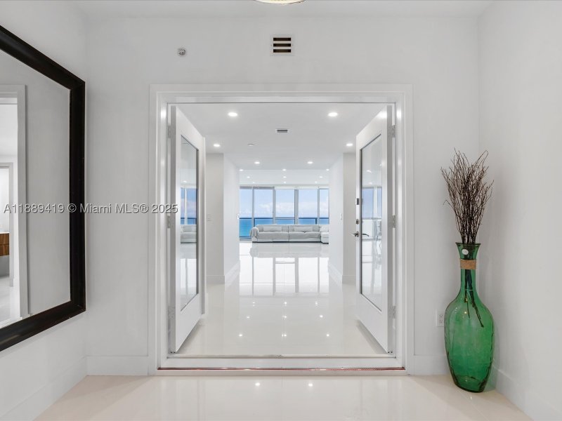 Condo for sale at Ocean Palms 1608