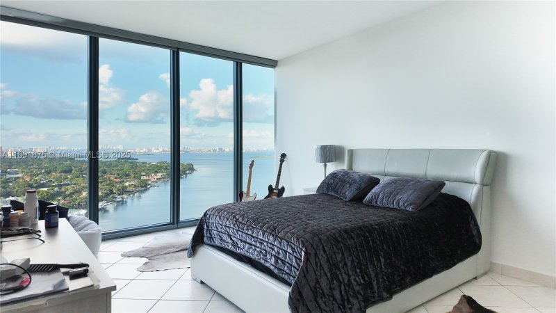 Comprar apartamento en Blue Condominium 2206