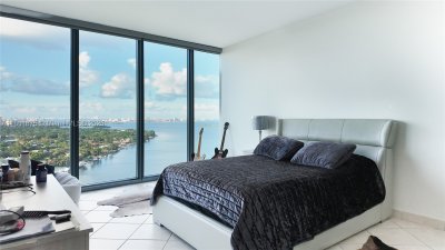 Comprar apartamento en Blue Condominium 2206