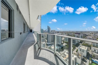 Comprar apartamento no Aria Reserve Miami 3402