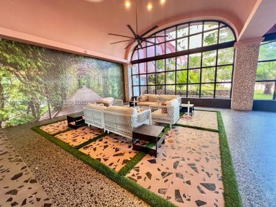 Aluguel de apartamento no The Alexander 517