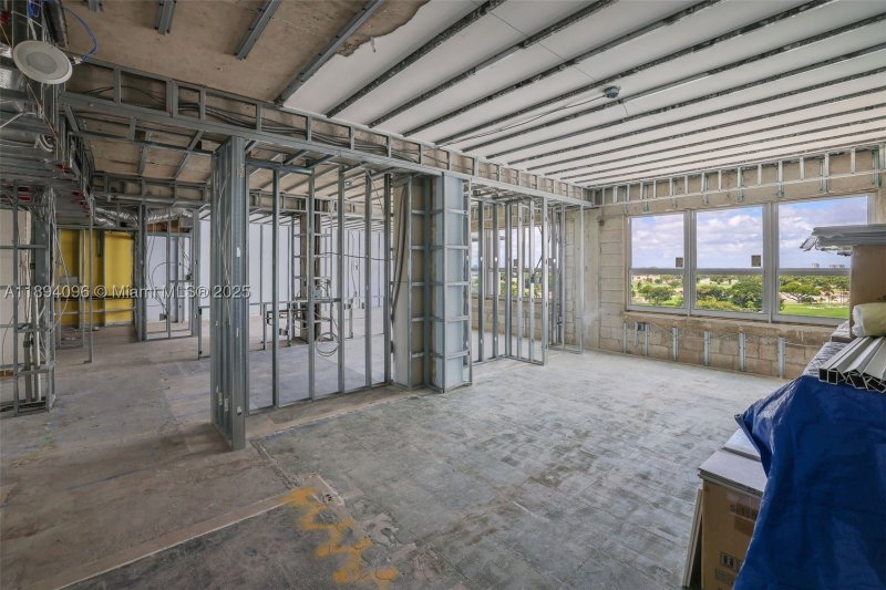 Condo for sale at Blair House 10B