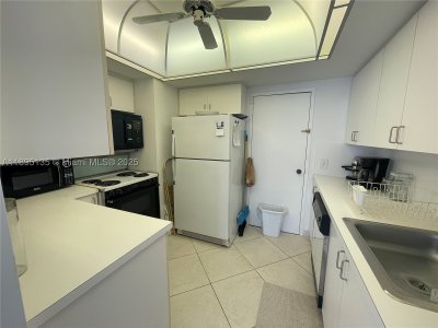 Aluguel de apartamento no Alexander Towers 917