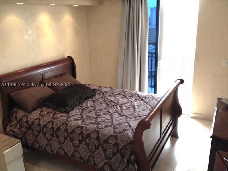 Condo for sale at King David PH2