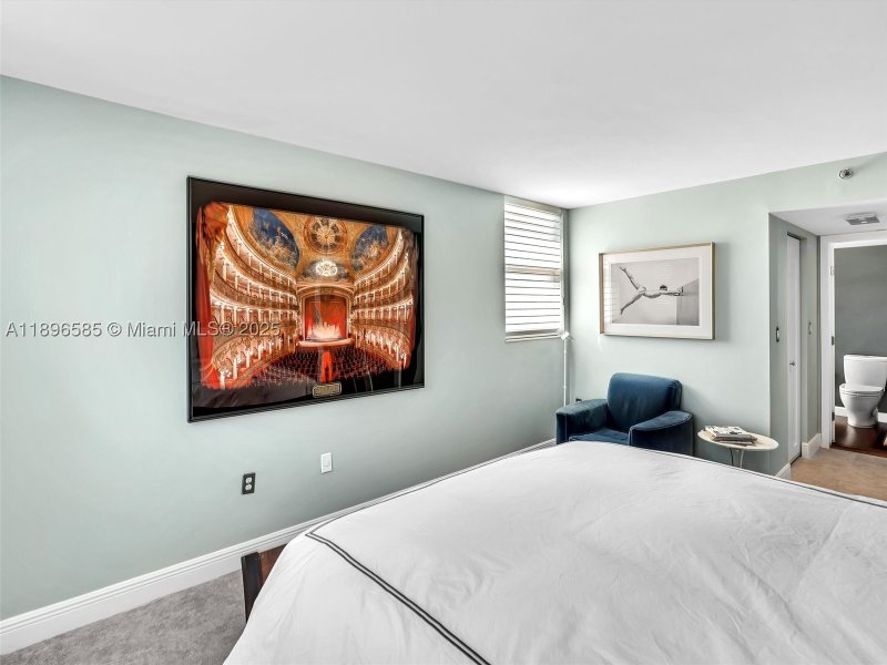 Condo for sale at Parc Plaza 8B