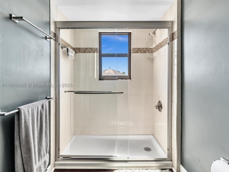 Condo for sale at Parc Plaza 8B