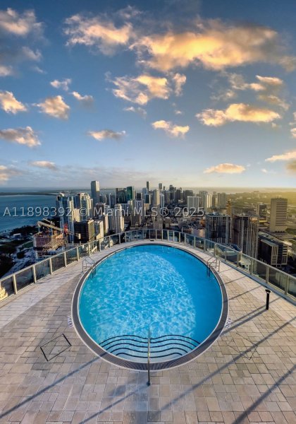 Condo for sale at Paramount Miami WorldCenter 4107