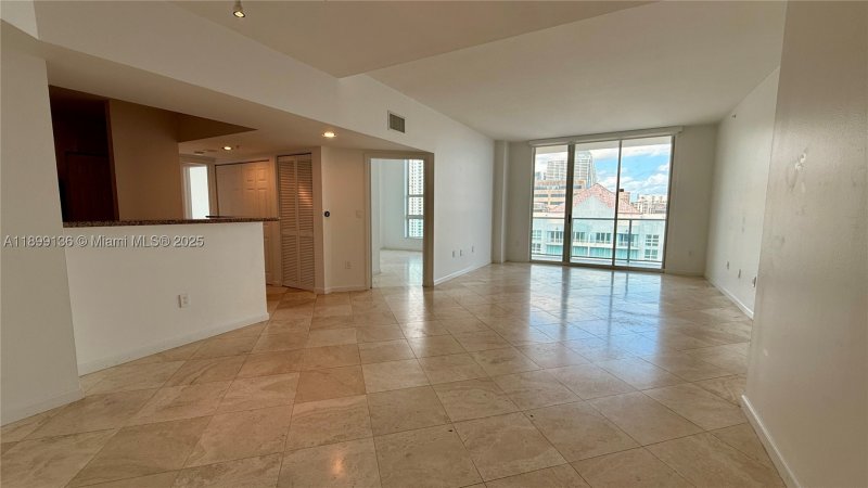 Comprar apartamento en Mark on Brickell PH104