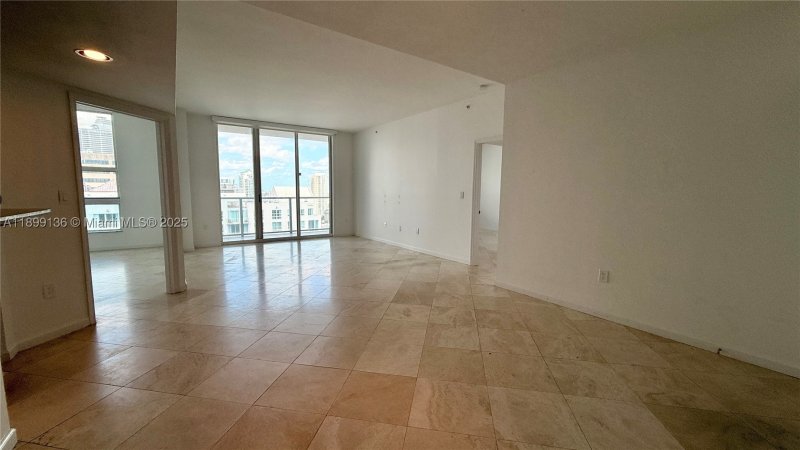 Comprar apartamento en Mark on Brickell PH104