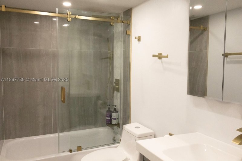 Apartment for rent at Carriage Club North 1523