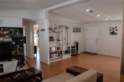 Property photo # 4