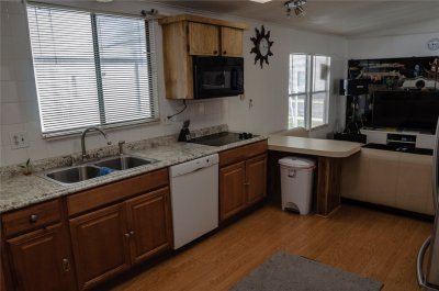 Property photo # 9