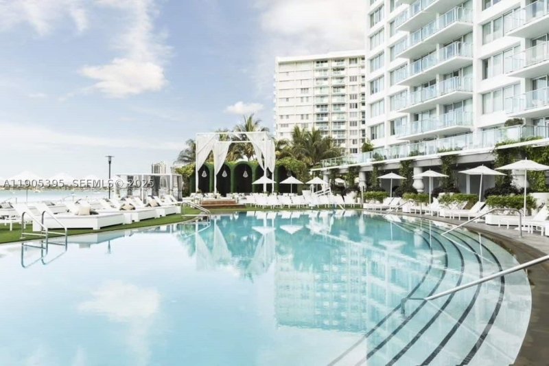 Comprar apartamento en 1100 West Condo (Mondrian located) 1004