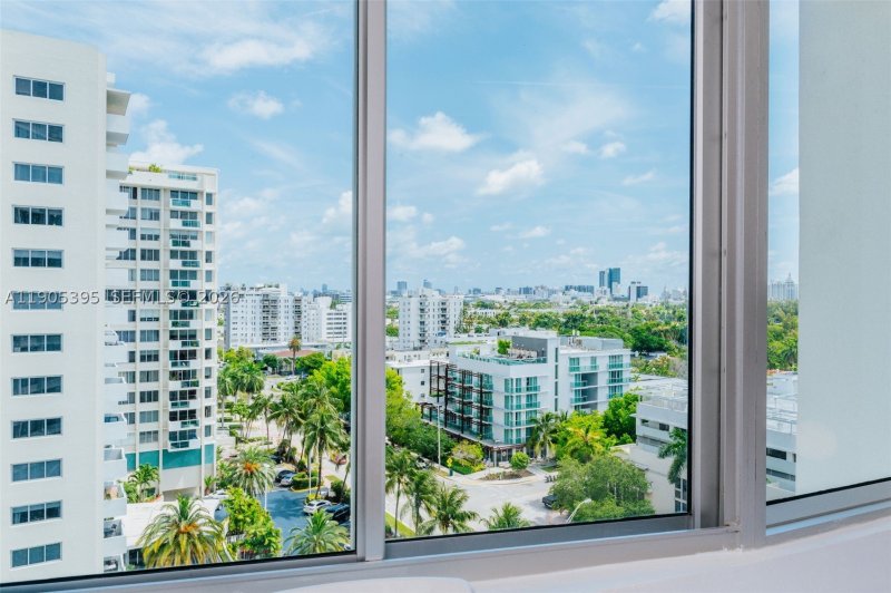 Comprar apartamento en 1100 West Condo (Mondrian located) 1004