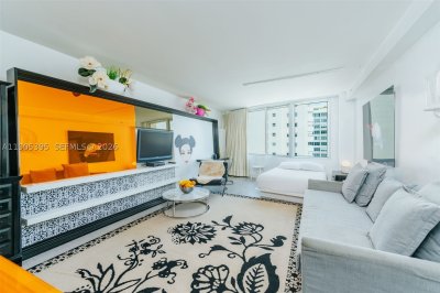 Comprar apartamento en 1100 West Condo (Mondrian located) 1004