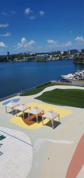 Condo for sale at Winston Towers 819
