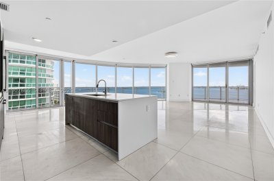 Aluguel de apartamento no Aria on The Bay 1815