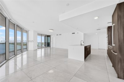 Aluguel de apartamento no Aria on The Bay 1815