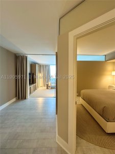 Alquiler de apartamento en Roney Palace 836
