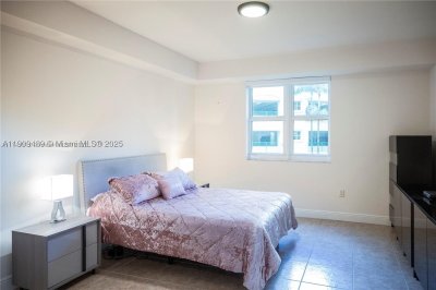 Comprar apartamento no Turnberry Village South 318