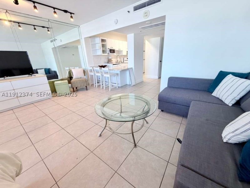 Comprar apartamento en Decoplage 1220