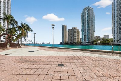 Comprar apartamento en Met 1 T-2407