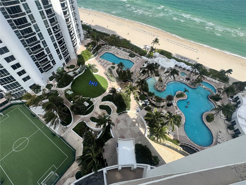 Condo for sale at Trump International Sonesta Beach Resort 2107