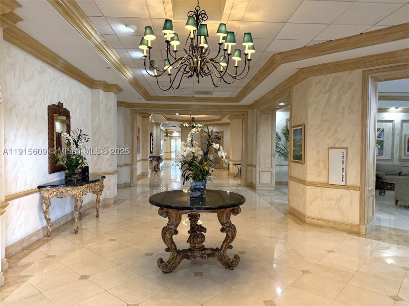 Comprar apartamento en Ocean 88 (old Champlain Towers East) 6E