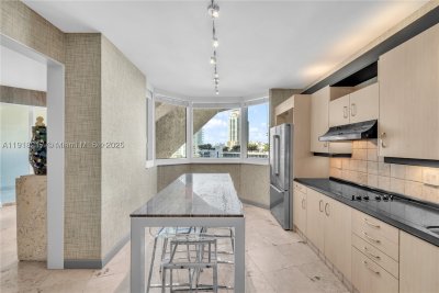 Comprar apartamento en Portofino Tower 906