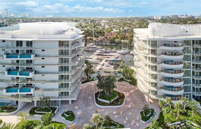 Comprar apartamento en Pier Sixty-Six Residences Azul 704
