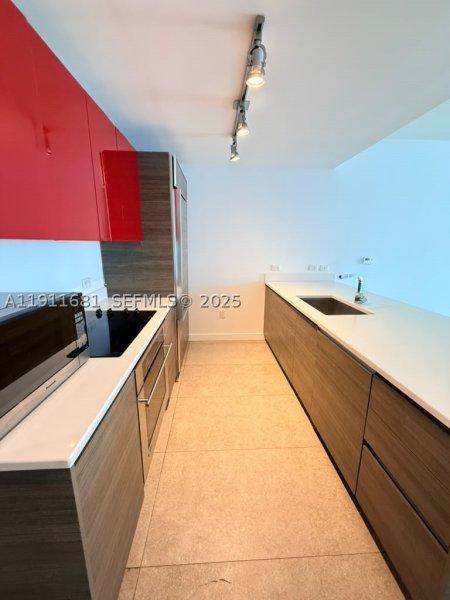 Condo for sale at 1100 Millecento 2911