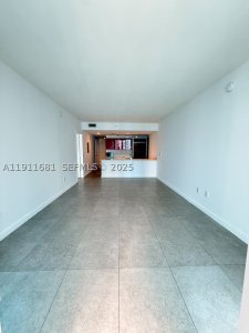 Comprar apartamento no 1100 Millecento 2911