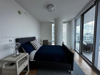 Aluguel de apartamento no Jade Beach 2601