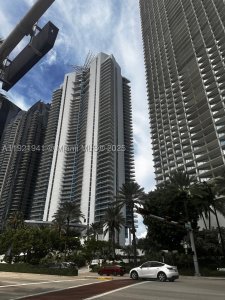 Aluguel de apartamento no Jade Beach 2601