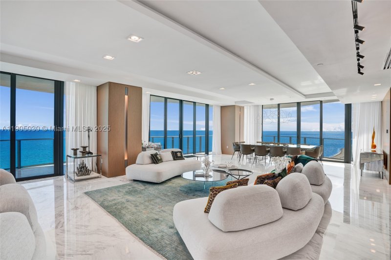 Comprar apartamento no Regalia 16