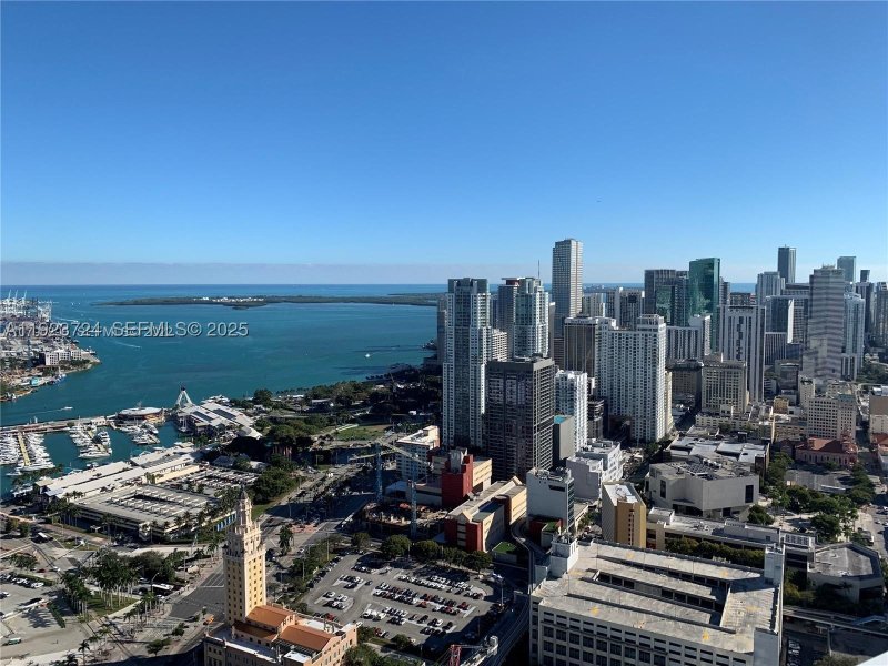 Condo for sale at Paramount Miami WorldCenter 4911
